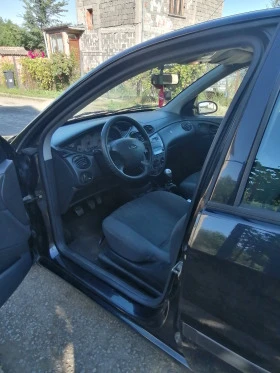 Ford Focus 1.8 tdci 115, снимка 13