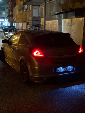 Opel Astra GTC, снимка 2