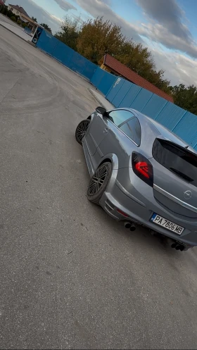 Opel Astra GTC, снимка 4