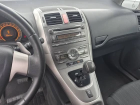Toyota Auris 1.4d-AVTOMAT - 4999 € / 9777.19 лв. - 18825569 12