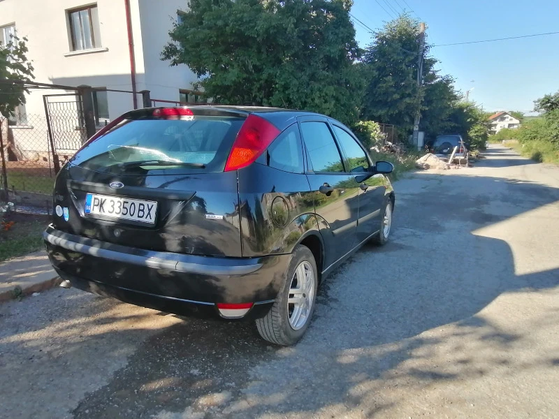 Ford Focus 1.8 tdci 115, снимка 11 - Автомобили и джипове - 47360119