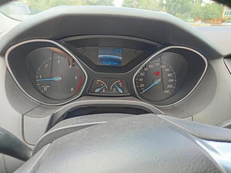 Ford Focus, снимка 7 - Автомобили и джипове - 47487789