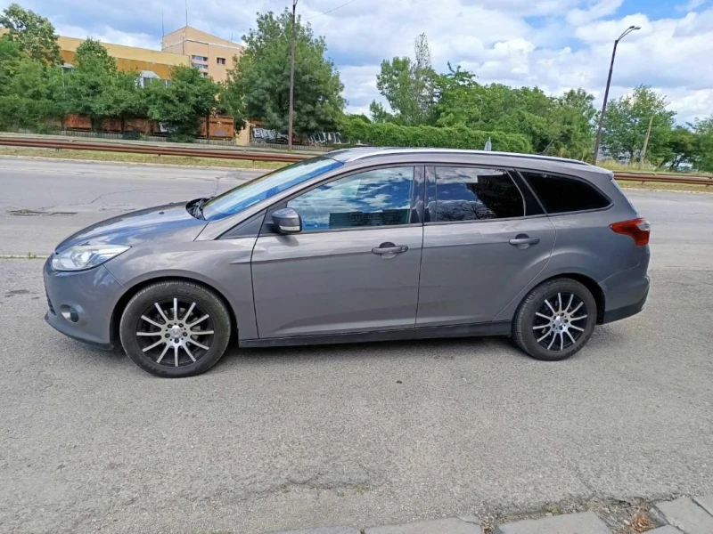 Ford Focus, снимка 3 - Автомобили и джипове - 47487789