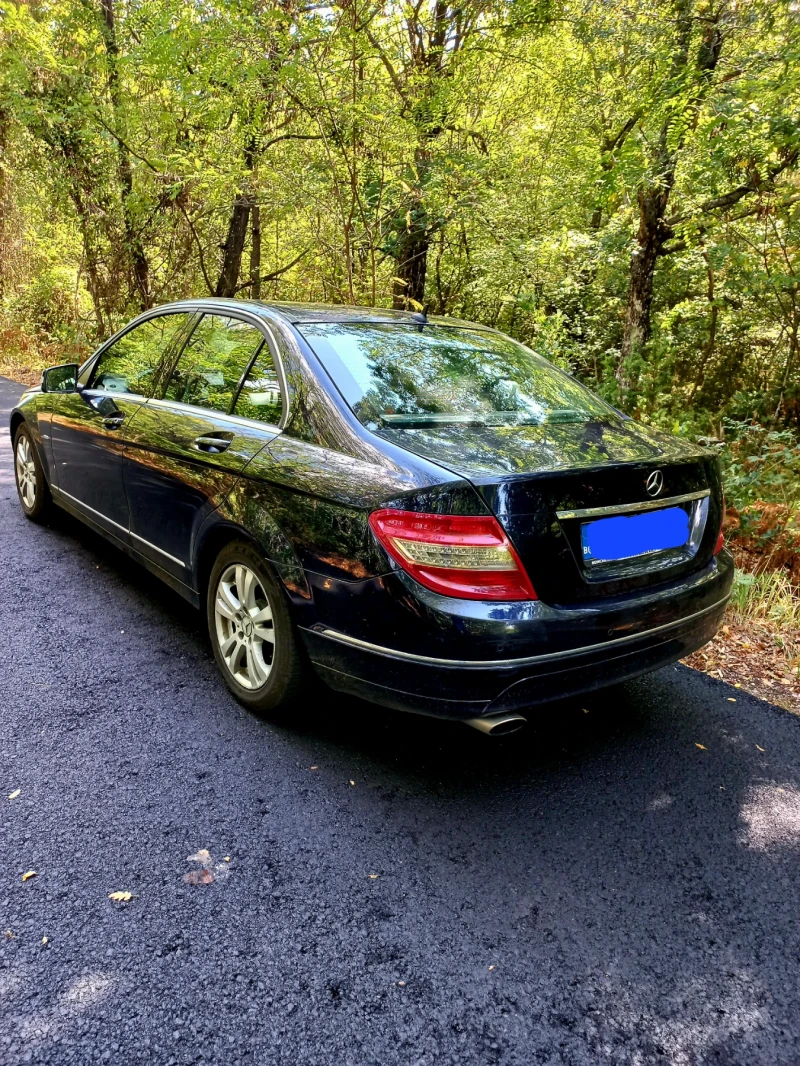 Mercedes-Benz C 200, снимка 2 - Автомобили и джипове - 47551690