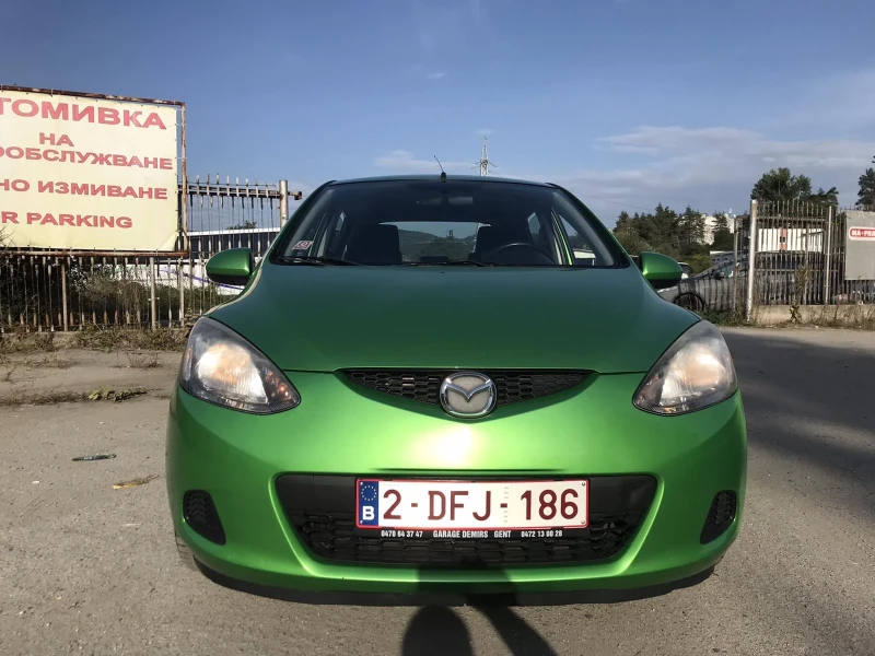 Mazda 2, снимка 1 - Автомобили и джипове - 48087067