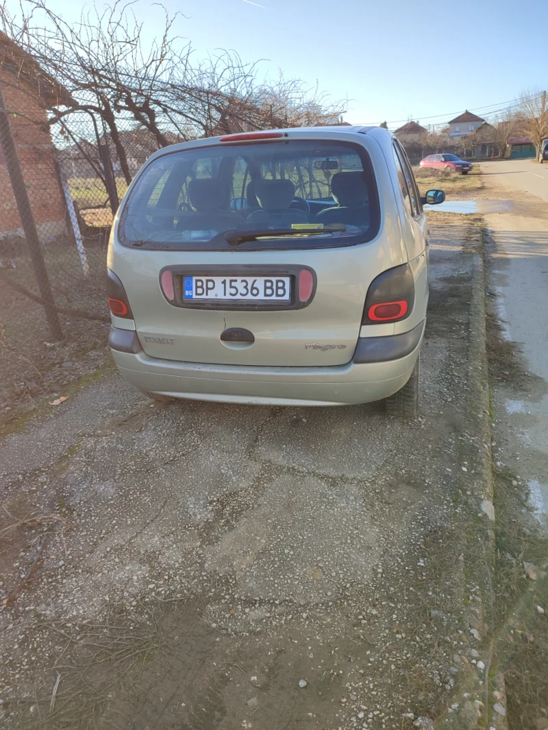 Renault Scenic, снимка 5 - Автомобили и джипове - 48506195