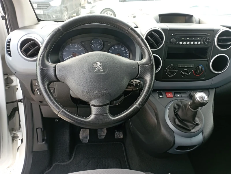 Peugeot Partner Tepee, 5 врати, Италия , снимка 10 - Автомобили и джипове - 49301222