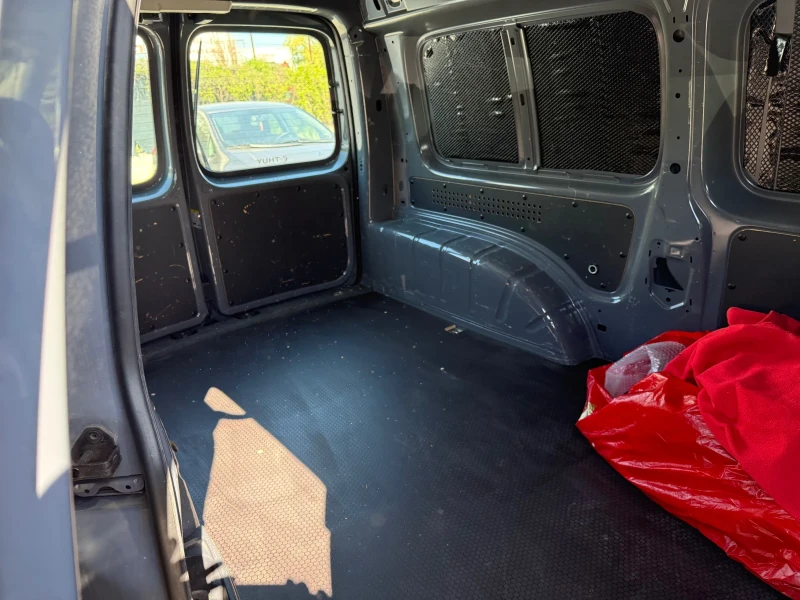 VW Caddy 1.4i CNG METAH MAXI 110ps AUTOMATIC , снимка 10 - Автомобили и джипове - 49808742