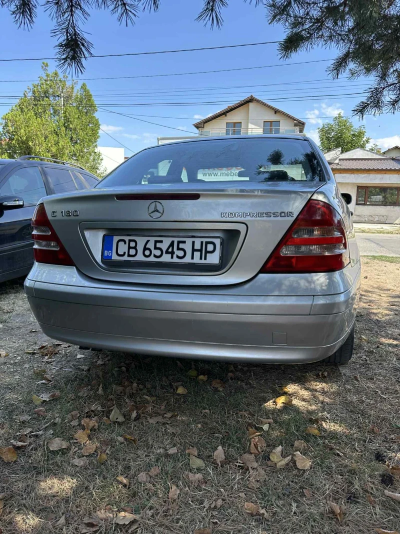 Mercedes-Benz C 180 W203, снимка 5 - Автомобили и джипове - 51388480