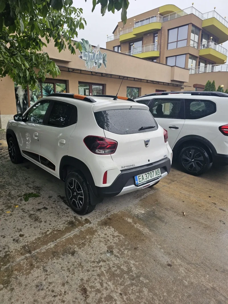 Dacia Spring Електрически , снимка 9 - Автомобили и джипове - 52527929
