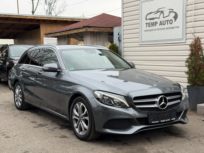 Mercedes-Benz C 220 D* СЕРВИЗНА КНИЖКА С ПЪЛНА ИСТОРИЯ В МЕРЦЕДЕС, снимка 3 - Автомобили и джипове - 52670320