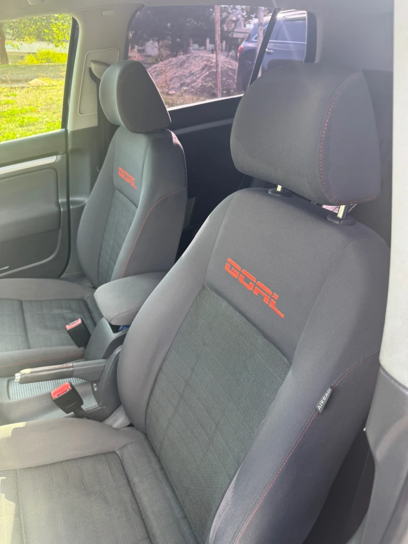 VW Golf 1.9TDI, снимка 5 - Автомобили и джипове - 53202436