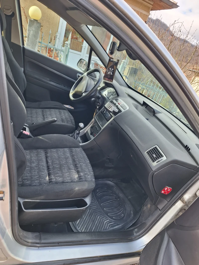 Peugeot 307 2.0 Hdi, снимка 8 - Автомобили и джипове - 53493240