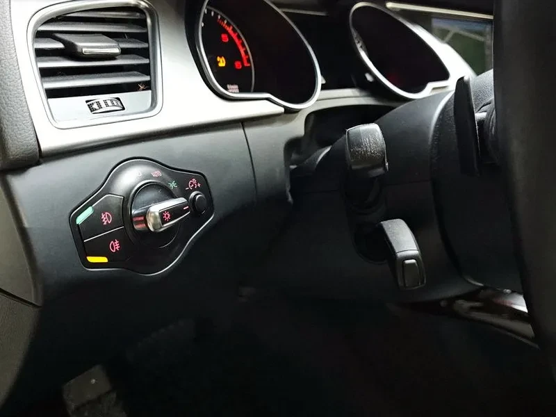 Audi A5 2.0 TDI Quattro, снимка 14 - Автомобили и джипове - 54146166