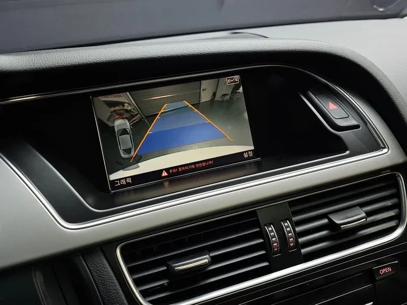 Audi A5 2.0 TDI Quattro, снимка 17 - Автомобили и джипове - 54146166