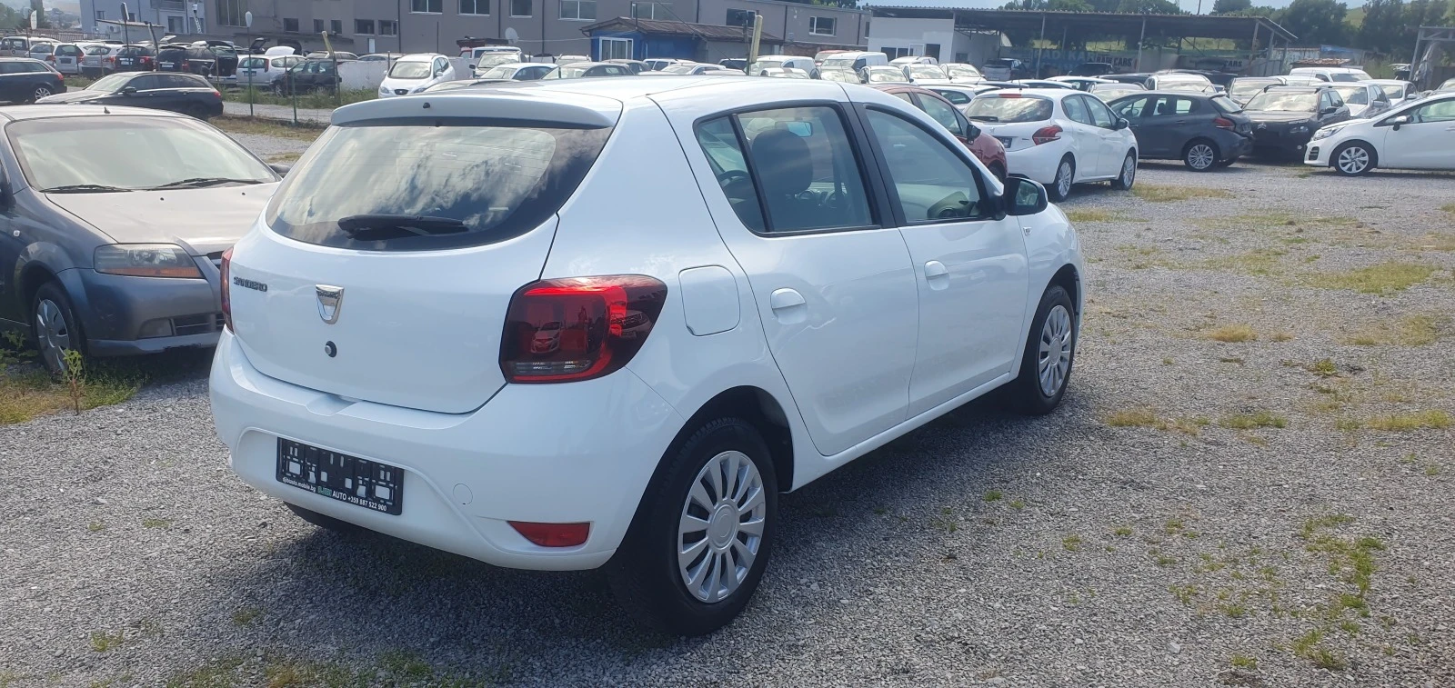 Dacia Sandero 1.5DCI-NAVI-112000км!!! - изображение 4