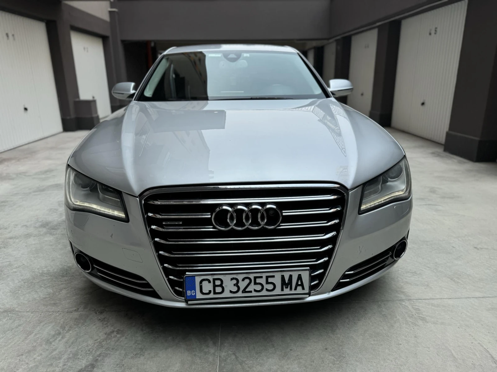 Audi A8 4.2TDI - изображение 2