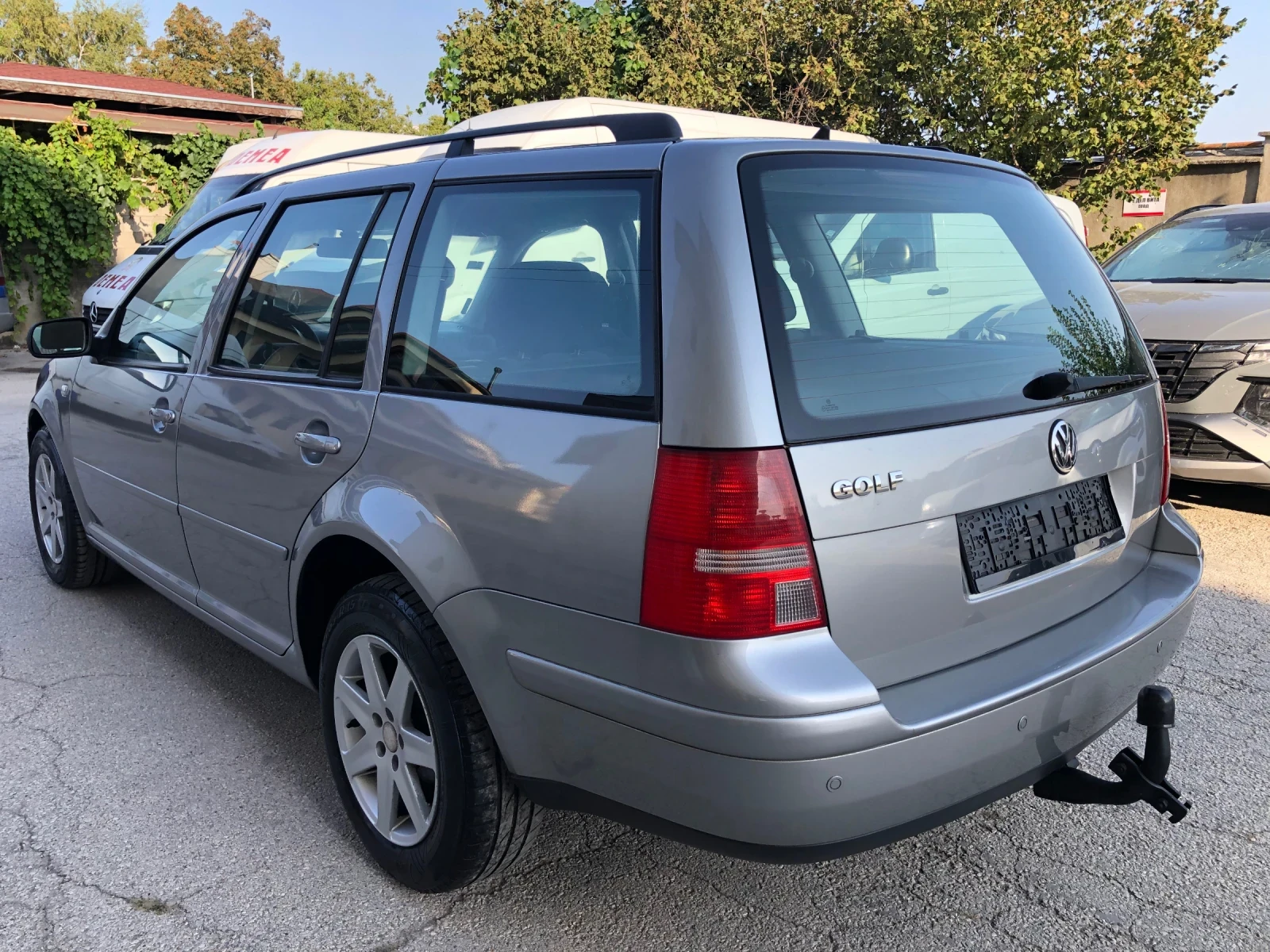 VW Golf 1.6i БЕНЗИН - изображение 5