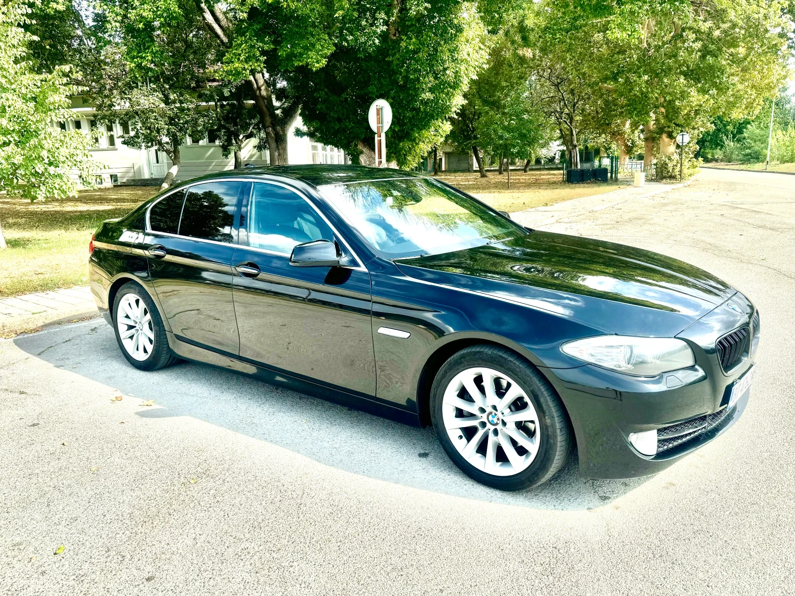 BMW 523 F10 523i Регистриран  - изображение 9