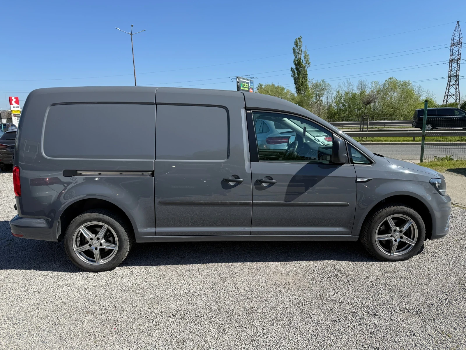VW Caddy 1.4i CNG METAH MAXI 110ps AUTOMATIC  - изображение 4