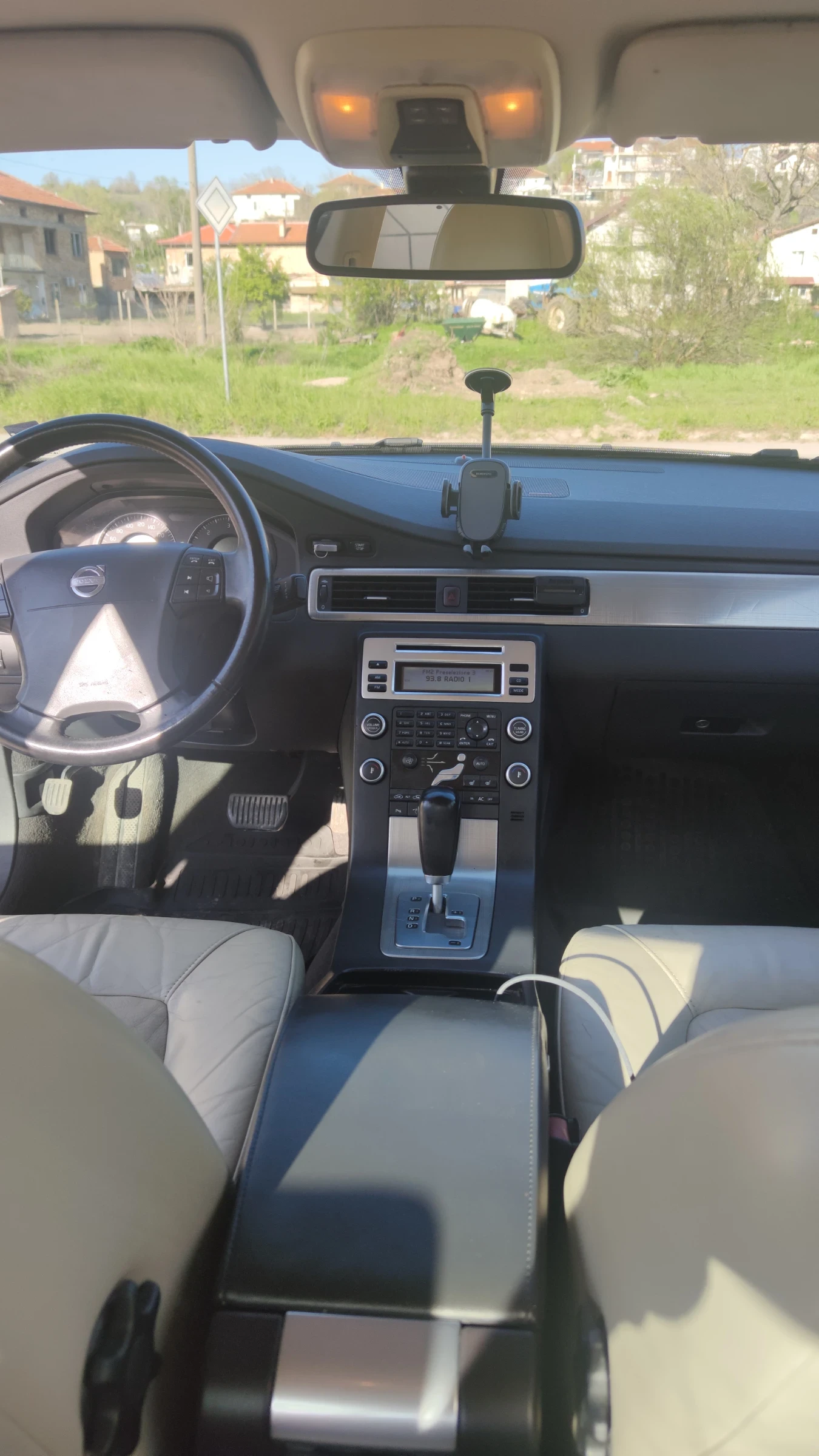 Volvo S80 2.4 D5 - изображение 9