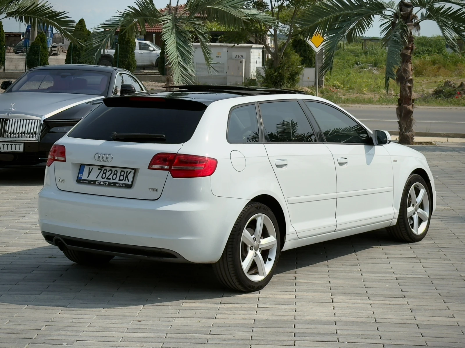 Audi A3 S-Line/PANORAMA/BOSE/FULL/LIZING - изображение 5