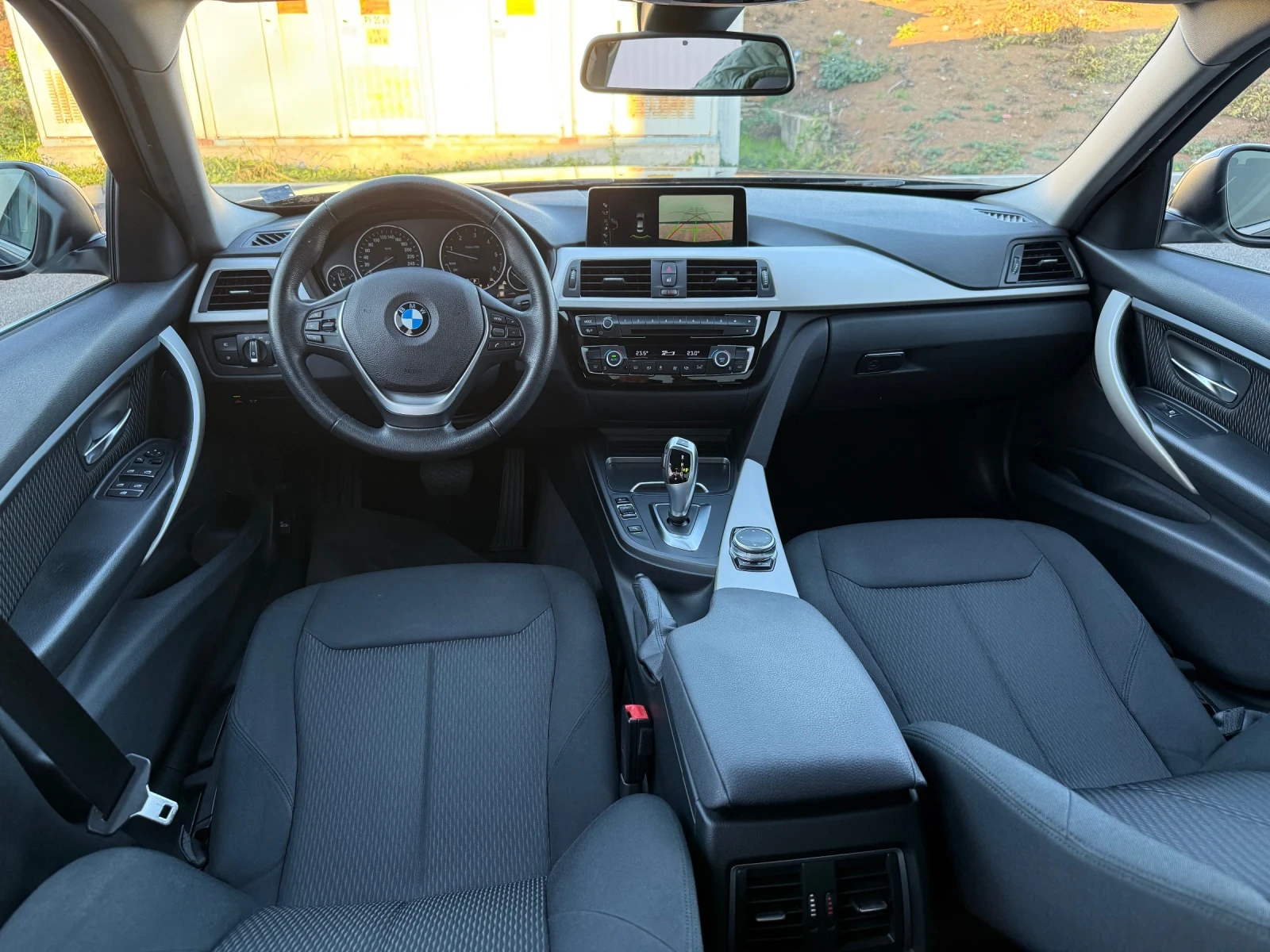 BMW 320 318D 150kc 8 AT KAMERA, HEAD UP, KEILESS, FULL LED | Mobile.bg   5