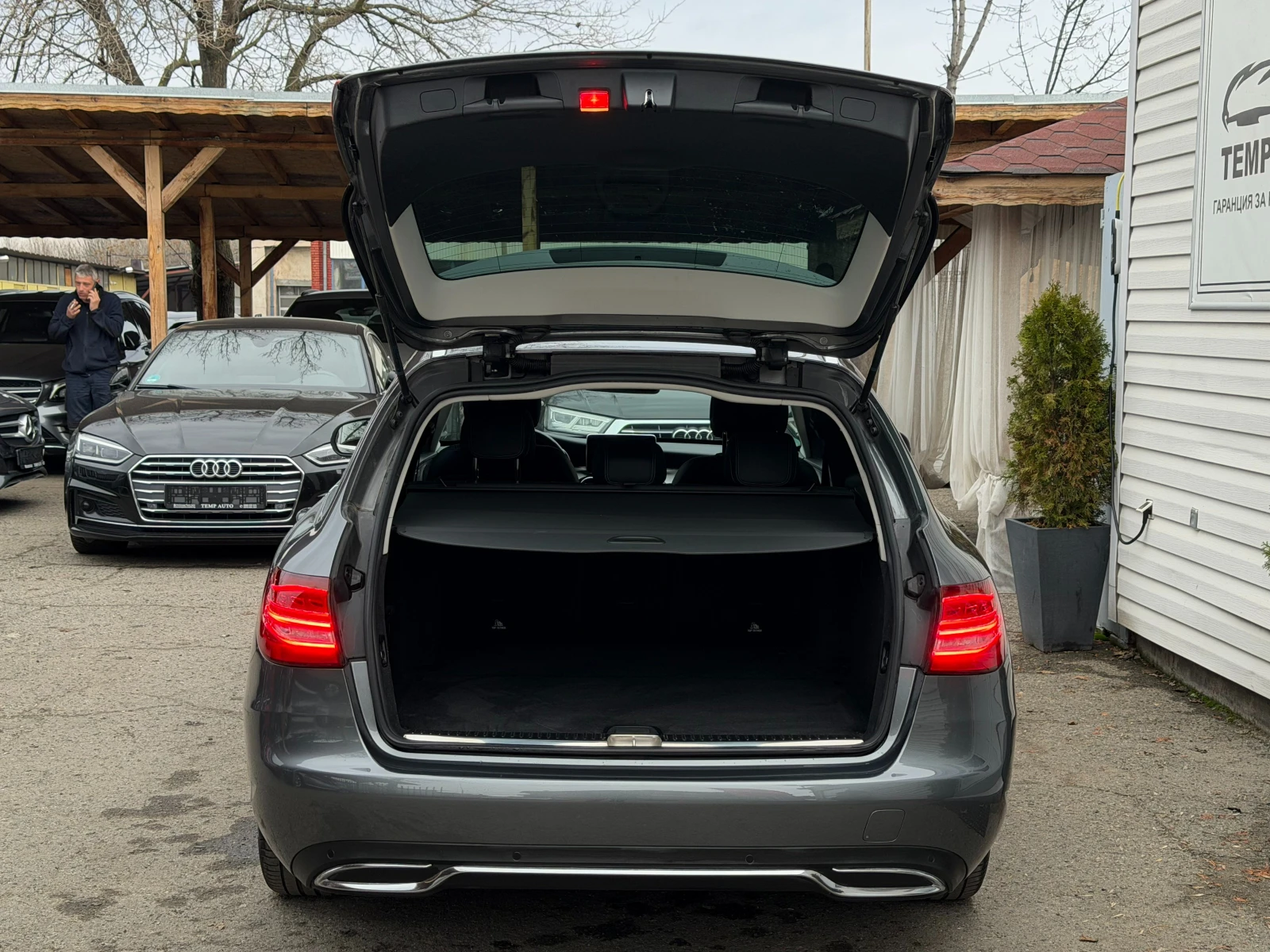 Mercedes-Benz C 220 D* СЕРВИЗНА КНИЖКА С ПЪЛНА ИСТОРИЯ В МЕРЦЕДЕС - изображение 6