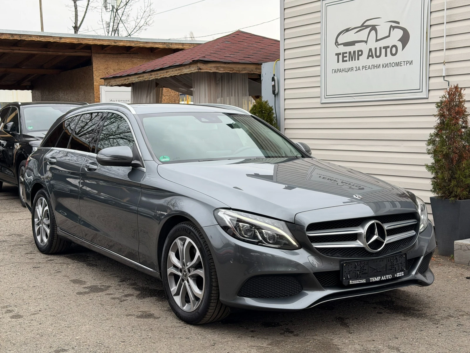 Mercedes-Benz C 220 D* СЕРВИЗНА КНИЖКА С ПЪЛНА ИСТОРИЯ В МЕРЦЕДЕС - изображение 3