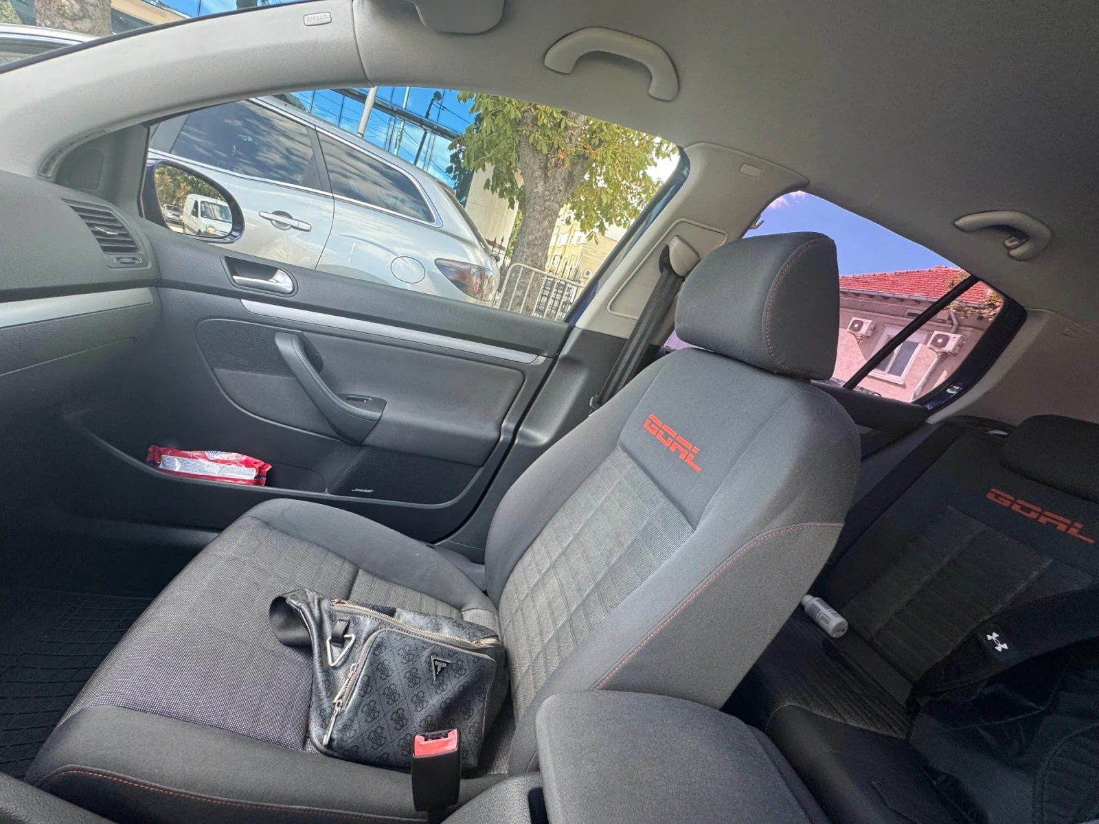 VW Golf 1.9TDI - изображение 2