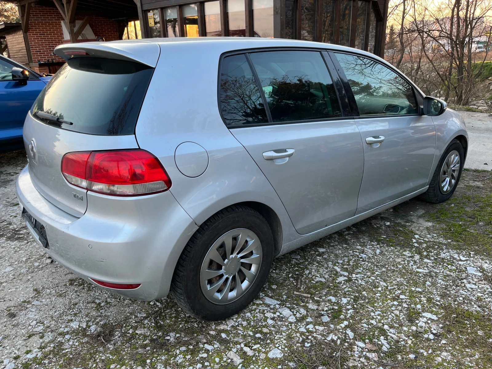 VW Golf TDI, снимка 4 - Автомобили и джипове - 54058769