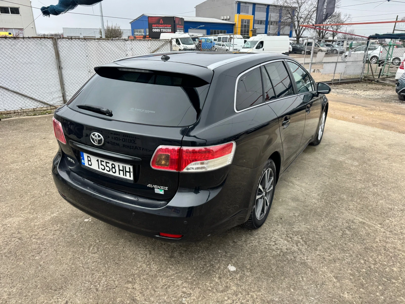 Toyota Avensis 2.2 Disel Automat , снимка 7 - Автомобили и джипове - 54077097