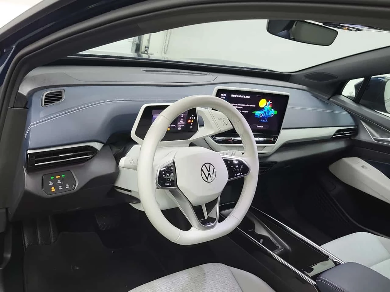 VW ID.4 PRO 4x4| ПАМЕТ| 360 КАМЕРИ| МЪРТВА ТОЧКА| 2 КЛЮЧА, снимка 10 - Автомобили и джипове - 54422598