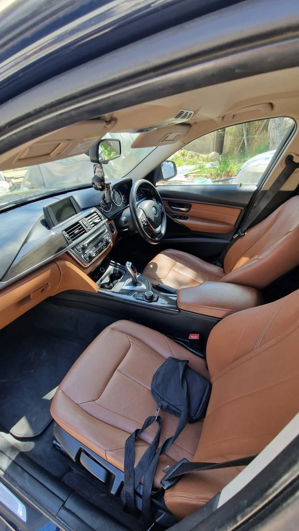 BMW 320, снимка 9 - Автомобили и джипове - 54459289