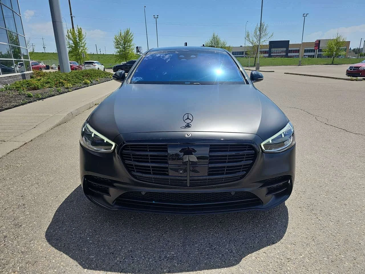 Mercedes-Benz S 580 ОБДУХВАНЕ/ПАНОРАМА/ДИСТРОНИК/360 КАМЕРИ, снимка 2 - Автомобили и джипове - 54698322