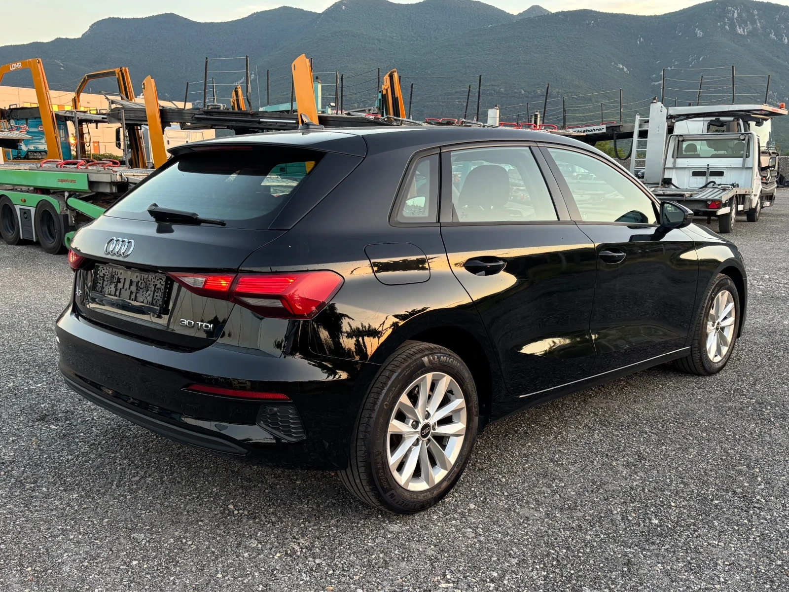 Audi A3 2.0TDI , снимка 5 - Автомобили и джипове - 55125069