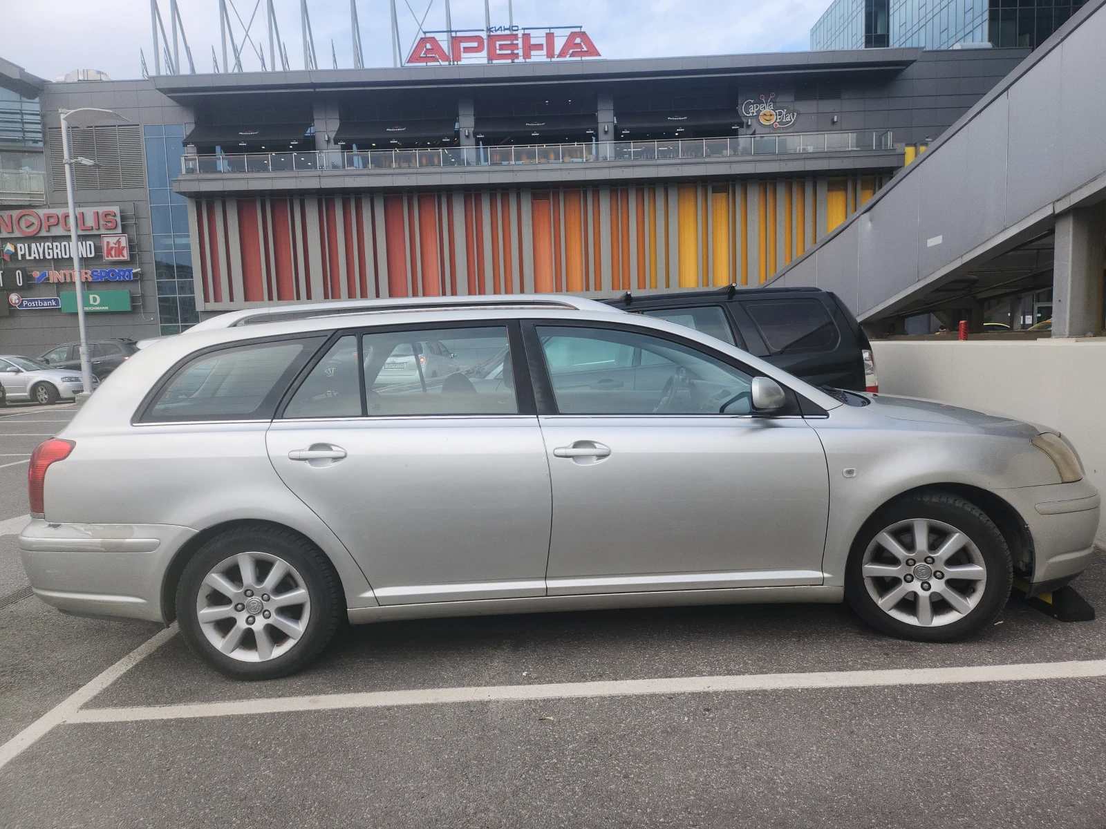 Toyota Avensis 2D2 4D, снимка 3 - Автомобили и джипове - 55316659