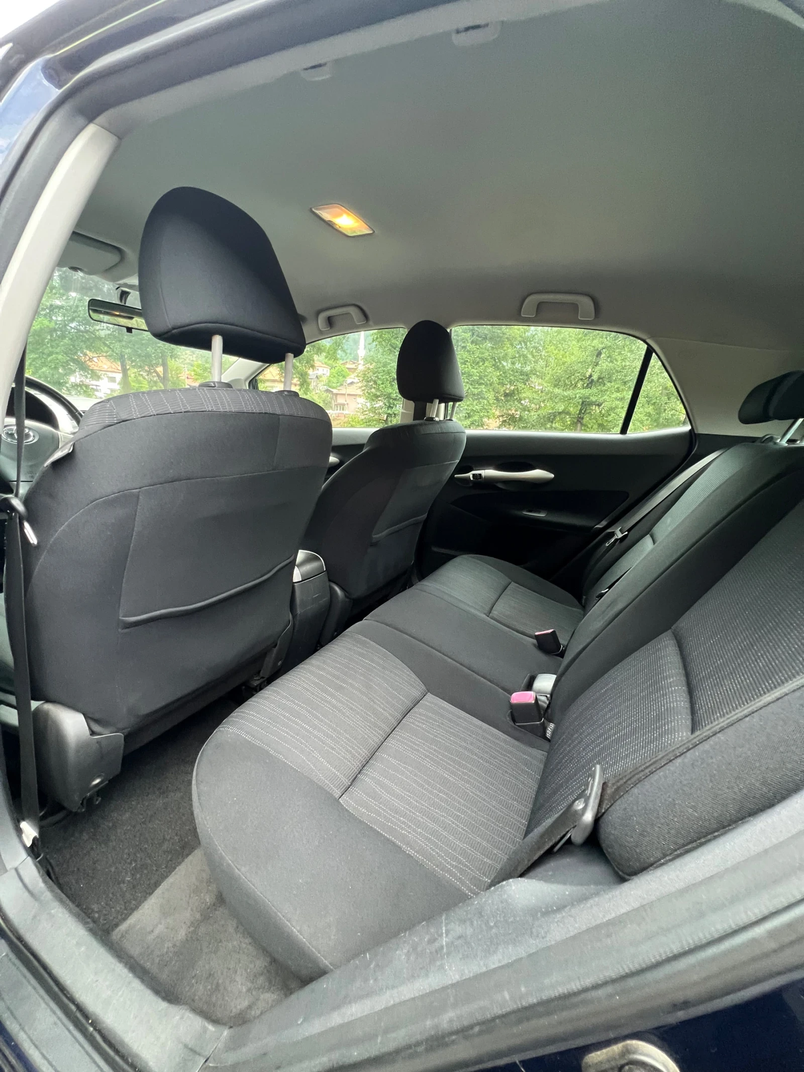 Toyota Auris 2.0D4D* ��������* �����������* ����� ����������*  | Mobile.bg � ����������� 10
