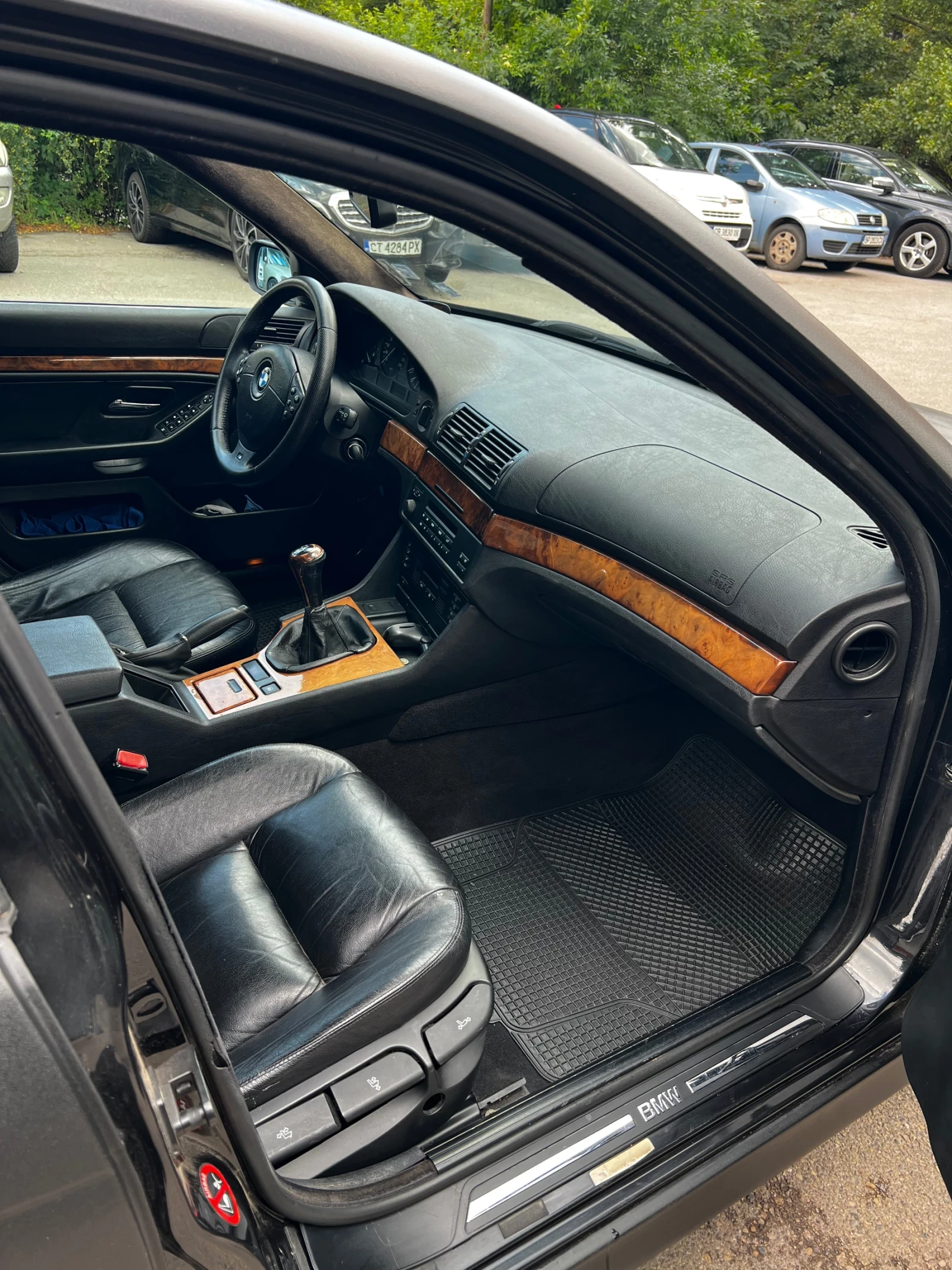 BMW 528 i , снимка 7 - Автомобили и джипове - 55415305