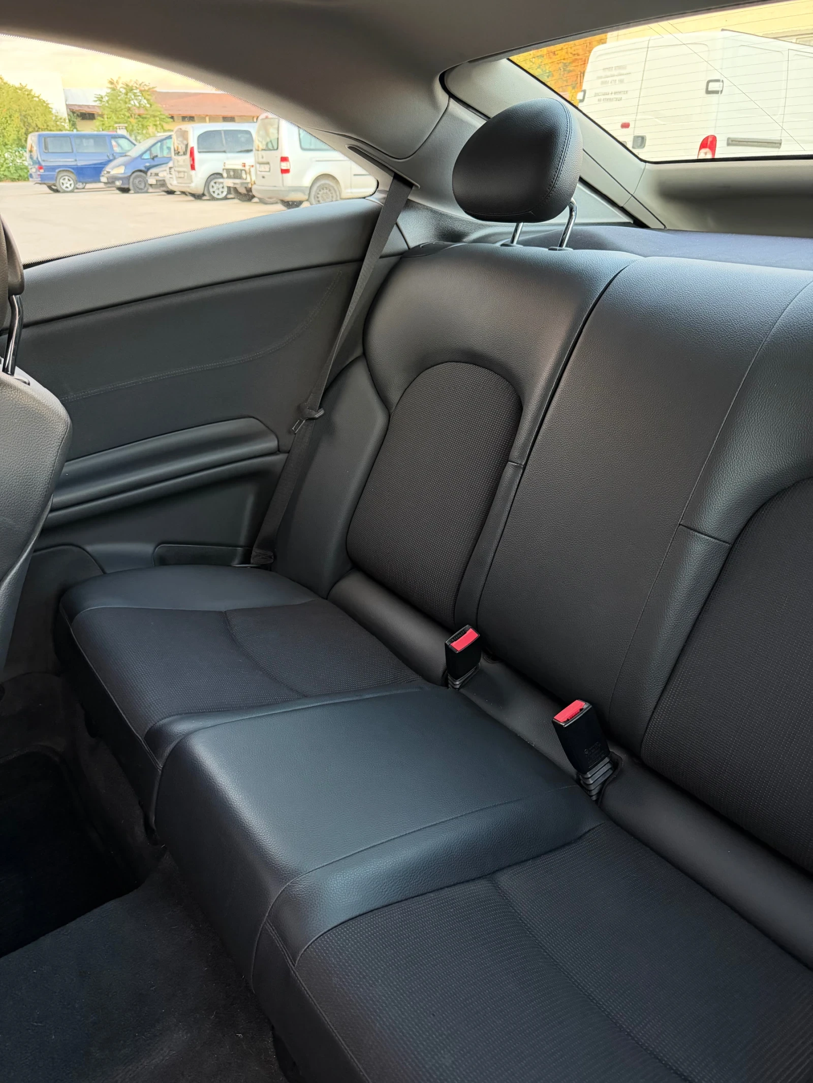 Mercedes-Benz CLC 220 2.2 CDI OM646 / Автоматик, снимка 12 - Автомобили и джипове - 55424988