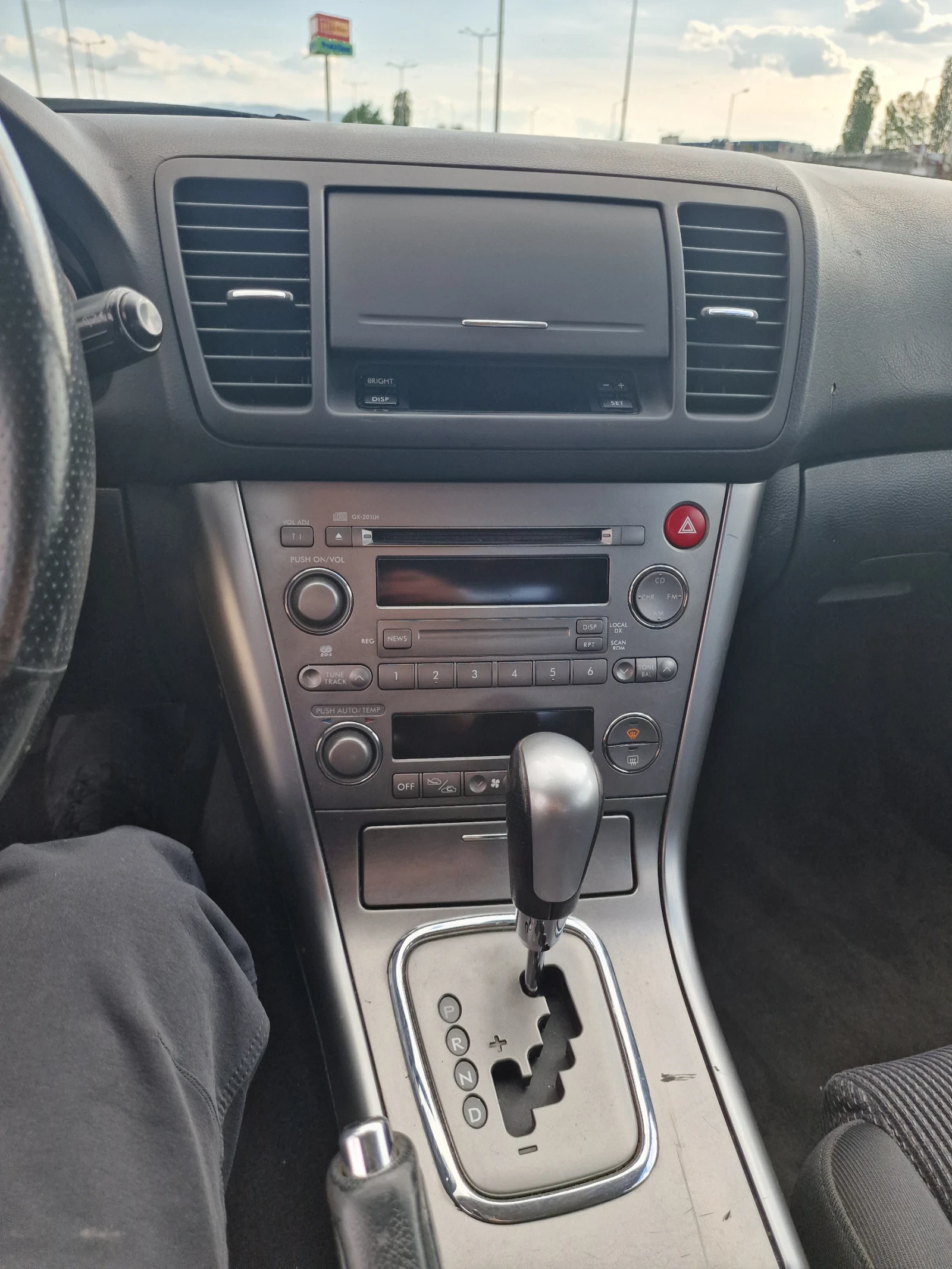 Subaru Outback, снимка 12 - Автомобили и джипове - 55475352