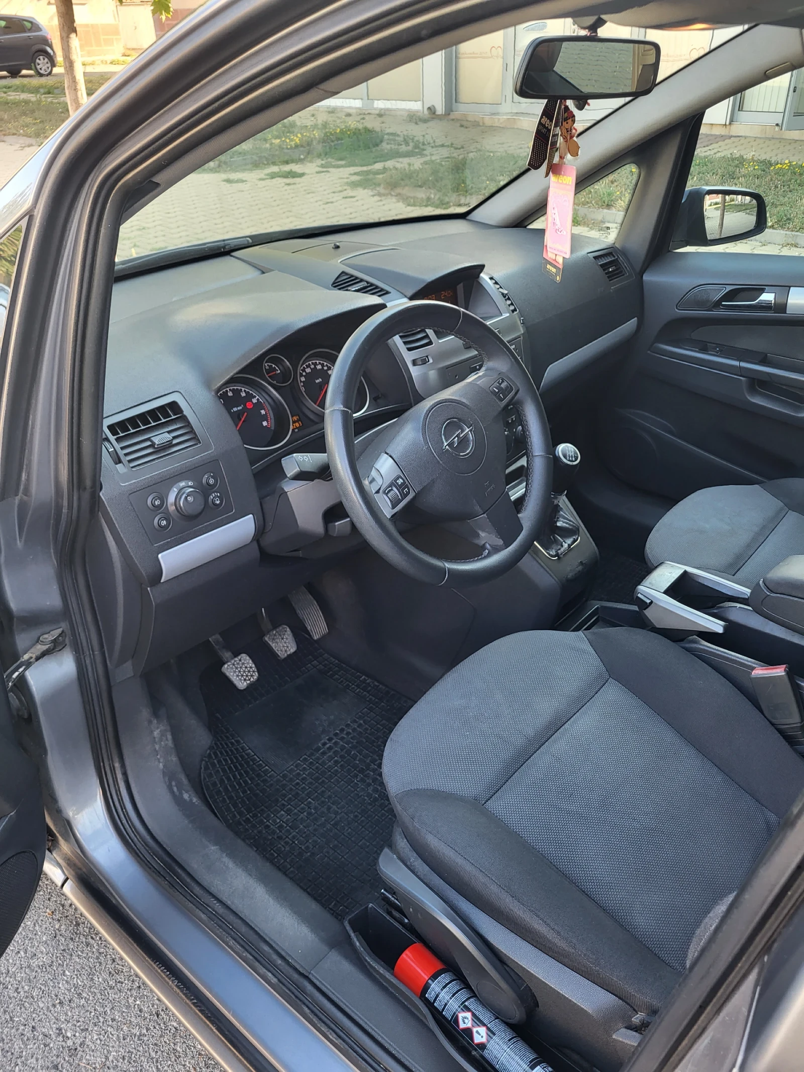 Opel Zafira, снимка 4 - Автомобили и джипове - 55692998
