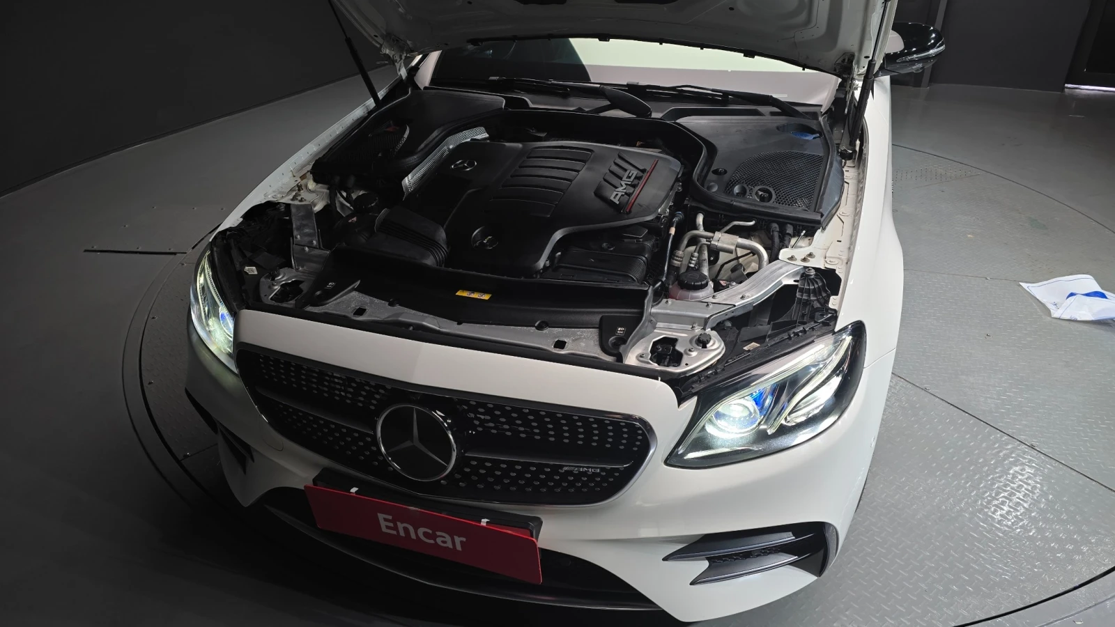Mercedes-Benz E 53 AMG 4MATIC+ , снимка 6 - Автомобили и джипове - 56289974