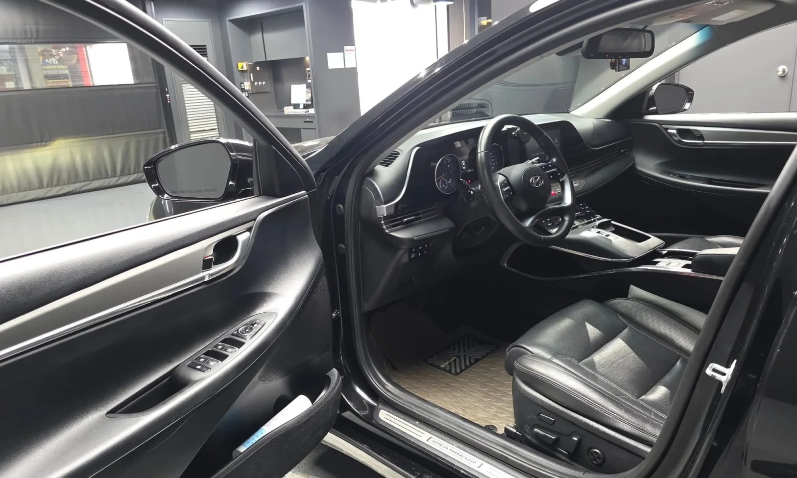 Hyundai Grandeur | Mobile.bg � ����������� 14