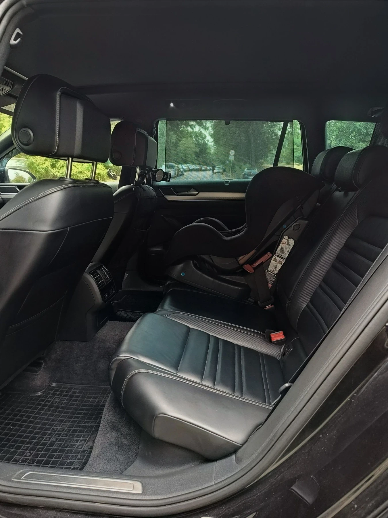 VW Passat 2.0TDi Bi-Turbo, снимка 11 - Автомобили и джипове - 56656685