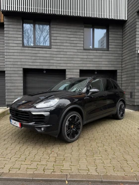     Porsche Cayenne S