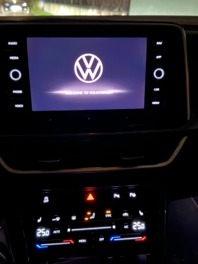 VW T-Roc  2.0 TDI SCR 4Motion DSG - 61000 лв. / 31188.80 € - 20817237 14