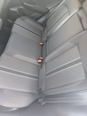 VW T-Roc 2.0TDI, 4x4, автоматик 150к.с | Auto.bg — изображение 13