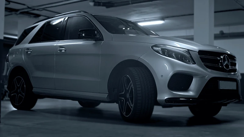 Mercedes-Benz GLE 400 AMG PACKET, снимка 3 - Автомобили и джипове - 46523578