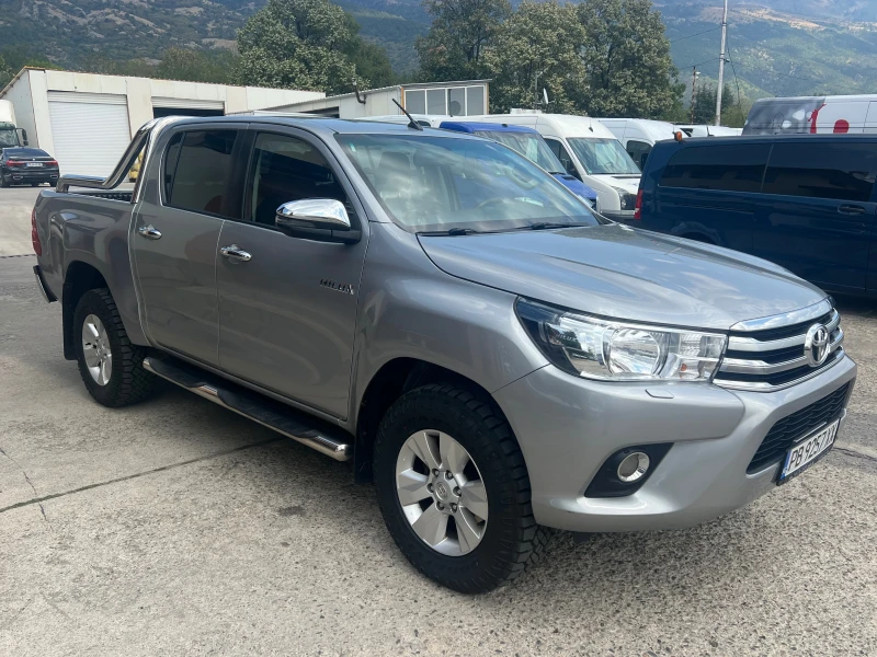 Toyota Hilux 2.4D4D , 2018г , 4x4 , NAVI, снимка 4 - Автомобили и джипове - 47040979